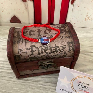 Puerto Rico Flag Charm Unisex Red Bracelet