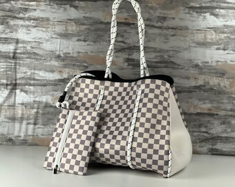 purse with checkered pattern