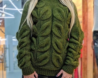 Women's Alpaca Sweater/Bulky Pattern Sweater/Bulky Leaf Dweater