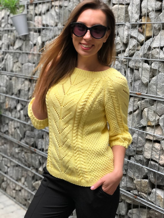 Leichter Baumwollstrickpullover Openwork-Pullover Gelber