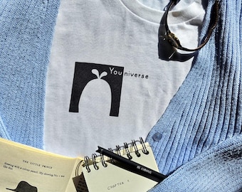 YOUNIVERSE-T-shirt – Wear Your Mind | Uniseks grafisch minimalistisch