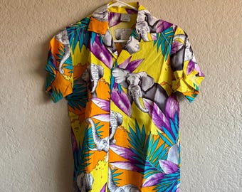 Vintage 90s REVE Yellow Safari Tropical Paradise Elephant Floral Button Shirt Print Single Stitch Shirt Button Down Hawaiian Shirt