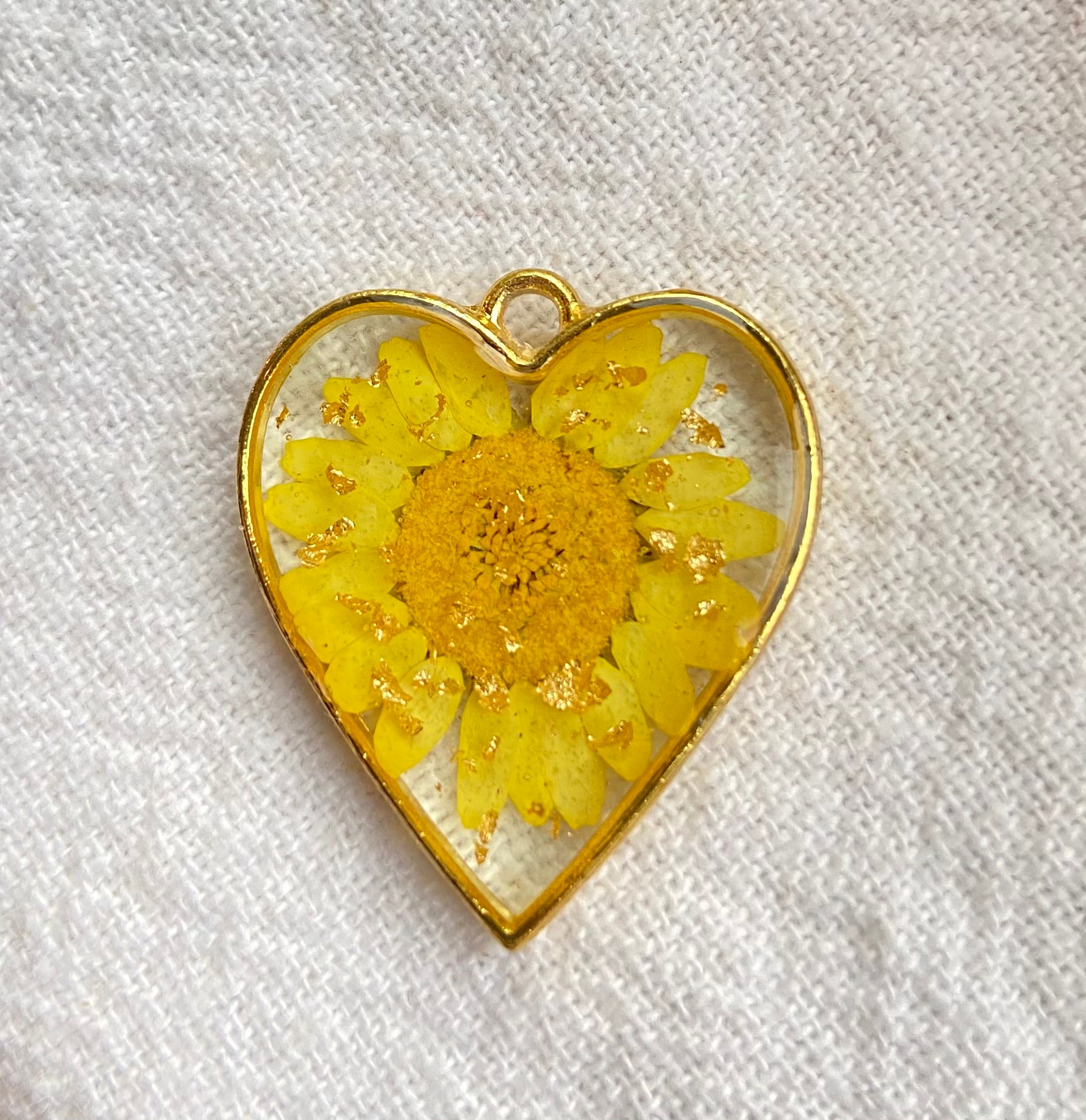 Real Pressed Yellow Sunflower Resin Pendant Etsy