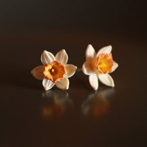 Narcissus Flower Clay Earrings, 925 Sterling Silver, Spring Jewelry
