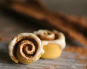 Cinnamon Roll Stud clay Earrings, 925 sterling silver, pure titanium, miniature food jewelry, Hypoallergenic.