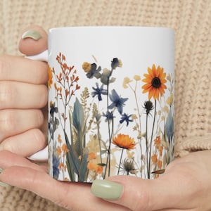 Pressed Flowers Mug, Boho Wildflowers Coffee Mug, Watercolor Floral Nature Mug, Flower Garden Lover Gift, Wildflowers Mug
