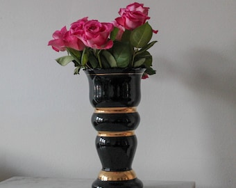 Vaas Art Deco ‘Black & Gold’