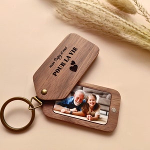 Porte clés en Bois gravé avec Photo, Porte-clés Photo Personnalisable, Porte clé avec Photo, Cadeau famille, Cadeau Couple