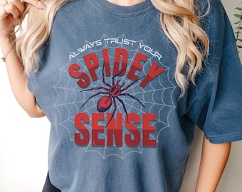 Spidey Sense Unisex plaggfärgad t-shirt för Spider-Man-fans, Spider-Man-grafikt-t-shirt, Spider-Man-skjorta för män eller kvinnor