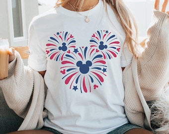 Patriottisch Mickey Fireworks-T-shirt | Rood wit blauw Fourth of July-T-shirt voor Disneyland- of Disneyworld-vakantie