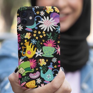 Etui na telefon Alicja w Krainie Czarów | Prezent dla fana Disneya | Akcesoria Alicji w Krainie Czarów | Etui na telefon Filiżanki do herbaty | Fan Alicji w Krainie Czarów