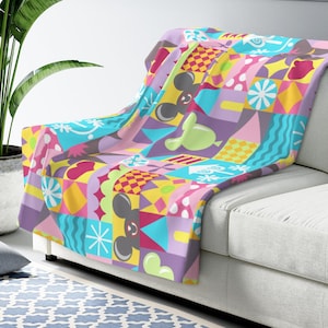 Magic Inspired Sherpa Fleece Blanket, Disneyland gifts for Women, Disneyland gifts for Kids, DisneyWorld gifts, Mickey Blanket
