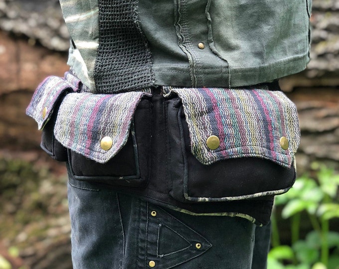 Belt bag PEAK geri >>> curved pocket belt with 3 patch pockets >> JUNGLE, Goa, Freak, Psy Trance, Festival Clothing
