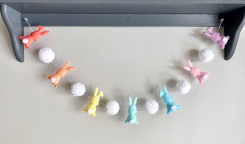 Handsewn Felt Bunny Garland, Pastel Easter Nursery Decor - Etsy