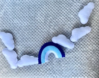 Filz blau Regenbogen Wolke Girlande, Junge Kinderzimmer Dekor