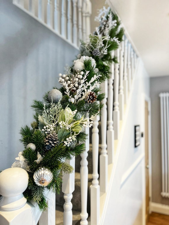 How To Decorate Staircase Garland Day 6 of The 12 Days of Christmas 