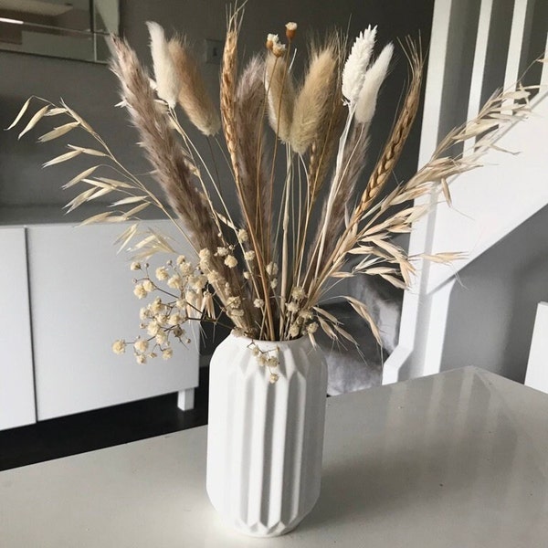 Dried Flowers White and Natural | Letterbox Friendly |Cake Flowers | Topper | 30cm | Boho |UK | Eco | Personalised  | Natural | Gift | Decor