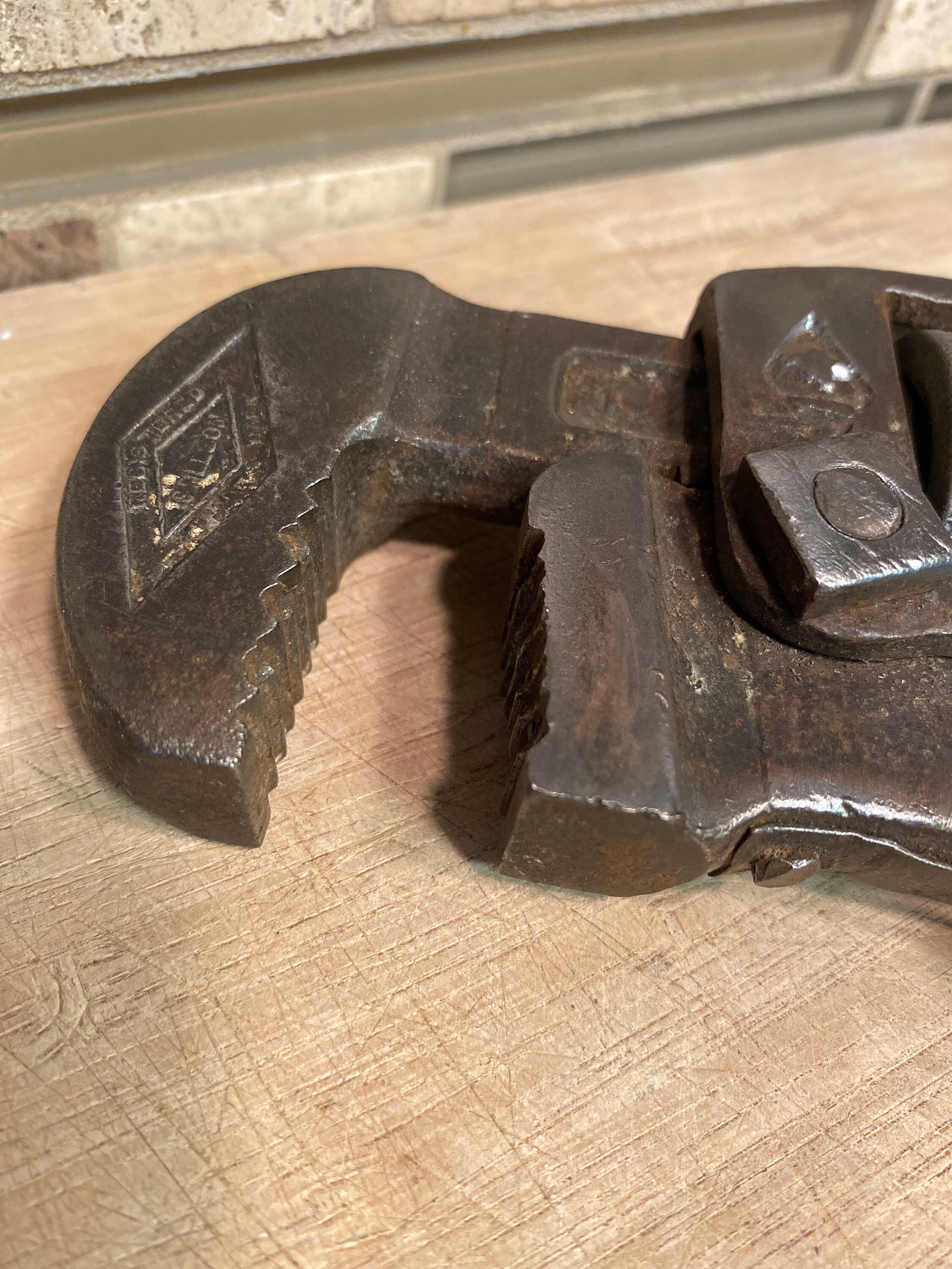 Lot 2 Clés à Pipe Stillson Record N°14 Et 12 Made In England Acier Forgé