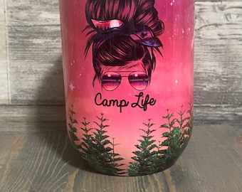 Camp Life Weinbecher/Camping Weinbecher/Voll Wickel weinbecher Design/ Messy Bun Wine Tumbler/