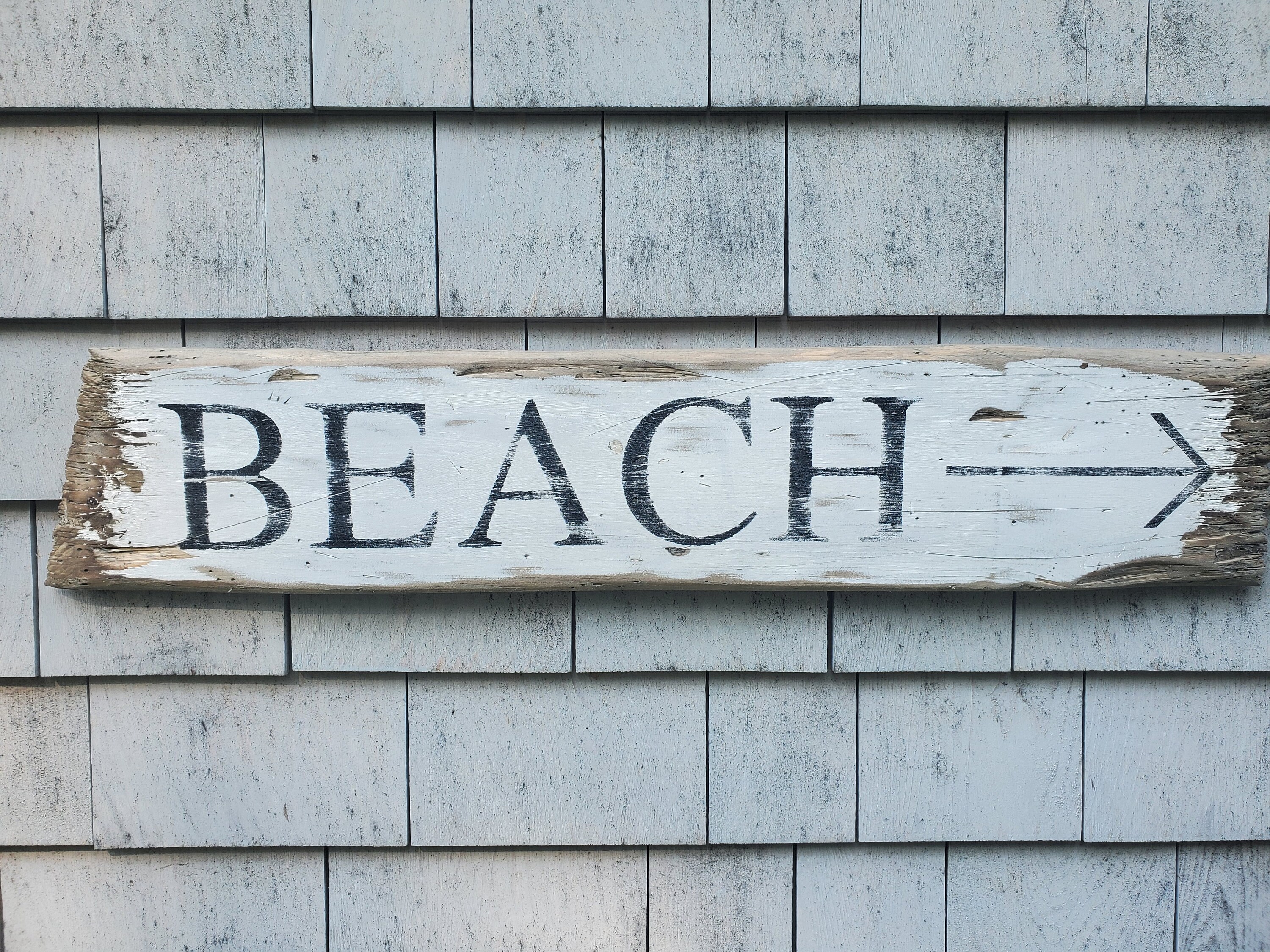 Weathered BEACH arrow sign Beach sign Beach decor Coastal | Etsy