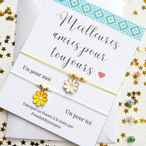 Bracelet d'amitié avec cordon réglable, carte personnalisée avec enveloppe, bijou minimaliste avec breloque fleur, cadeau pour super amie