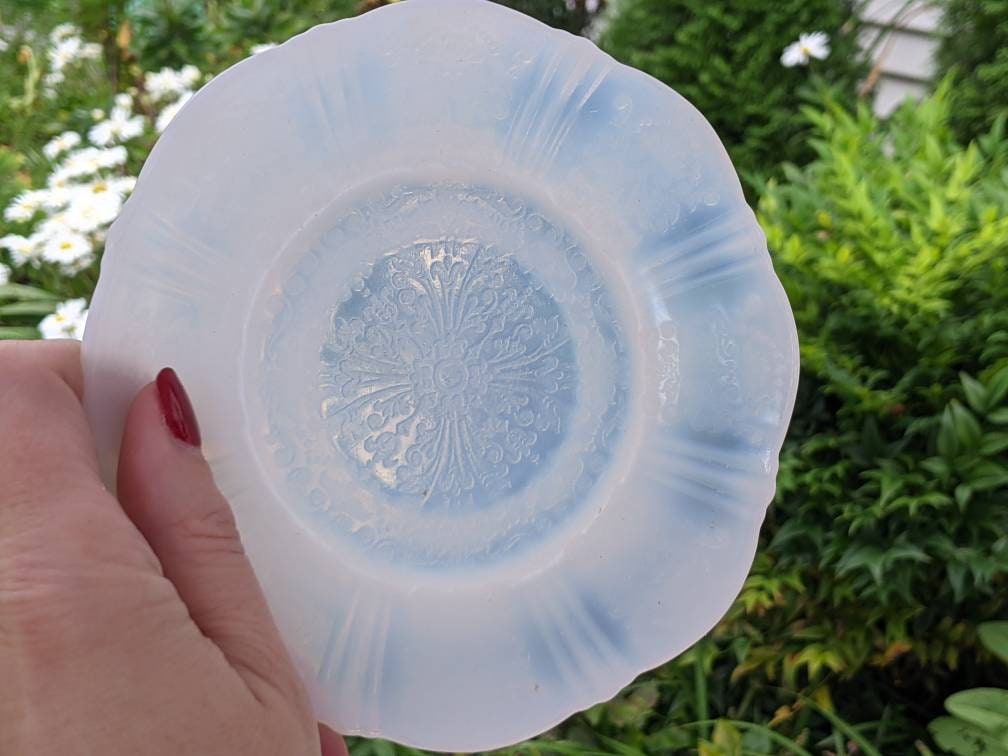 VINTAGE GLASS SAUCERS White Milk Glass Set of 4 in Depression Era