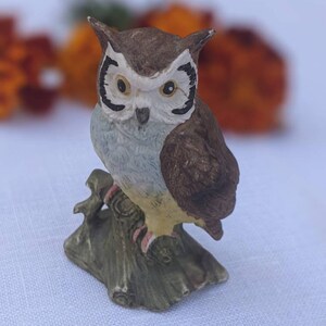 VINTAGE PORCELAIN OWL Figurine in White Porcelain with Hand Painted Details | Collectible Owl Figure Porcelain Vintage
