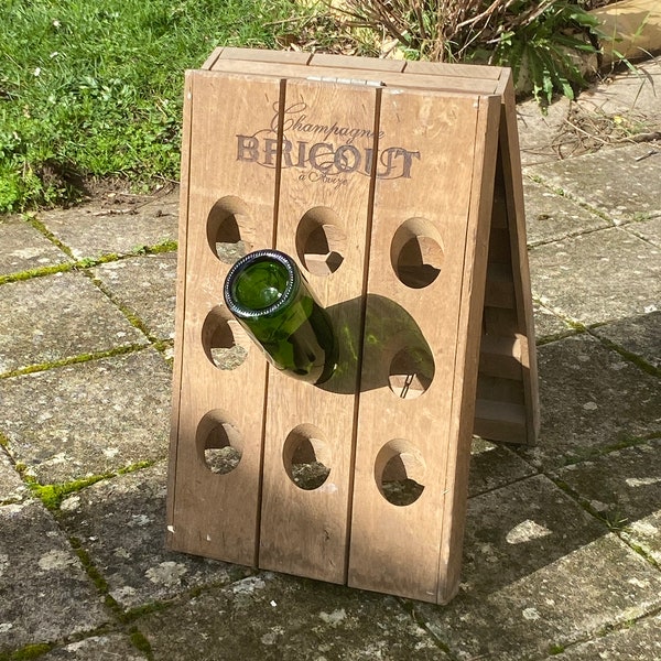 Bricout pupitre champagne. Bricout champagne solid wood riddling rack, double sided to store 9 bottles of champagne each side
