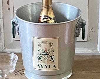 Ancien seau à champagne en métal argenté CHRISTOFLE modèle Biarritz