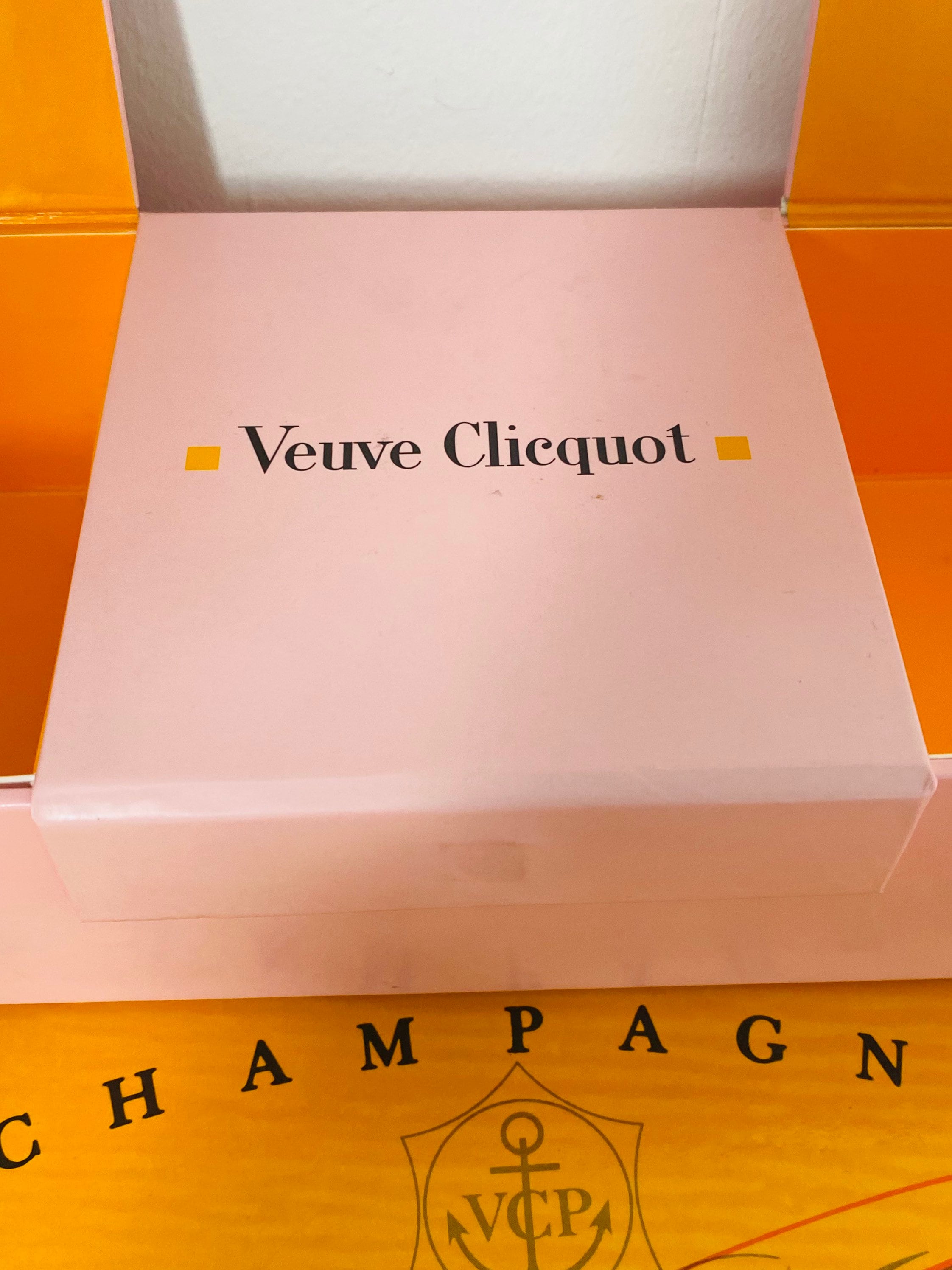 RARE Veuve Clicquot seau à champagne vintage en métal pour bouteille de champagne seau Veuve Clicquot, Champagne français, Cadeau Champagne - France