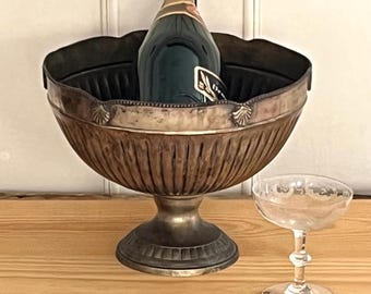 Champagnehink på piedestalfot från mitten av århundradet, Sheffield-stil, i EPNS-stil.