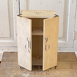 Louis Roederer Champagner Aufbewahrungs- und Präsentationsbox aus Holz