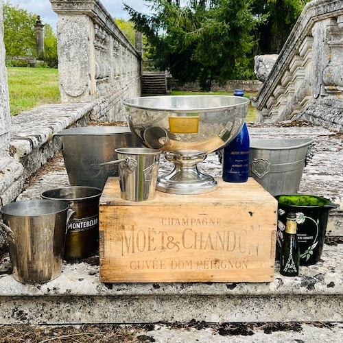 ペリエ ジュエの希少な銀メッキのシャンパンクーラー（1920年代登録品