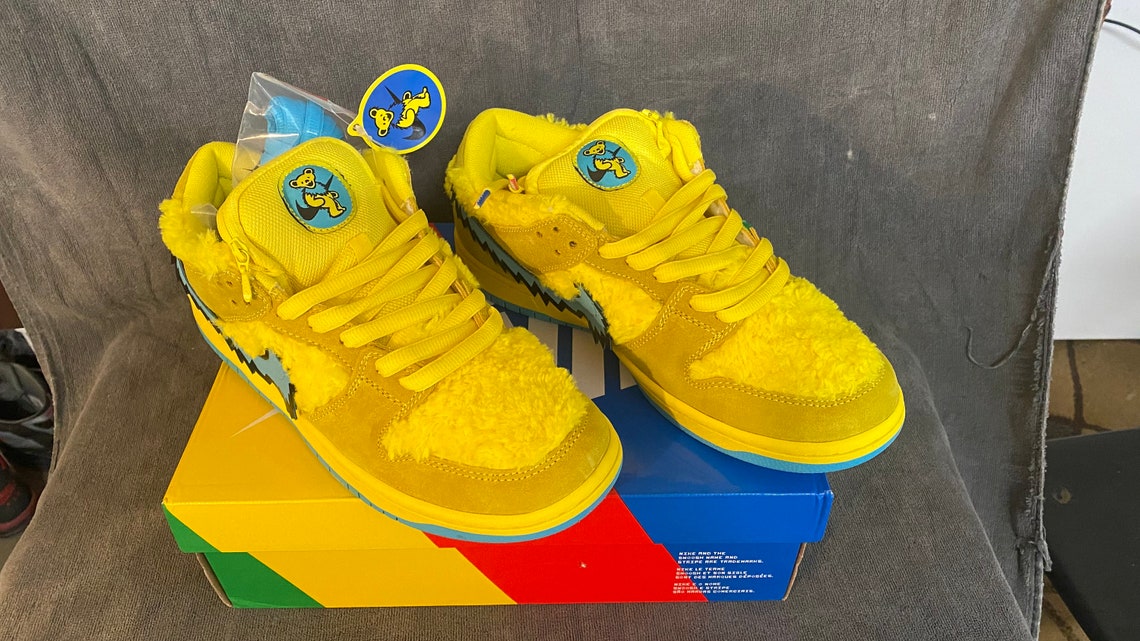 grateful dunks yellow