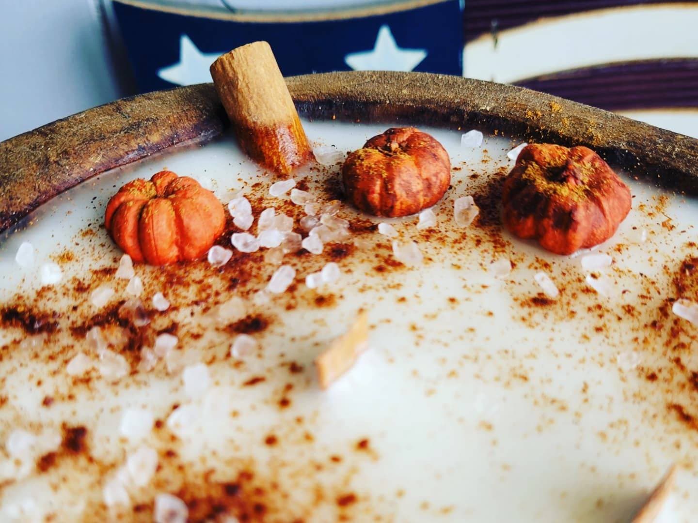 Spiced Pumpkin Cheesecake doughbowl Woodwick candle