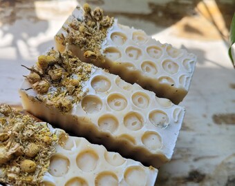 Barra artesanal de mel de camomila com aveia