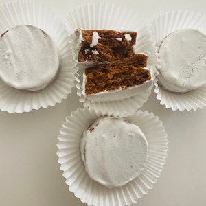 Italian Meringue Alfajores