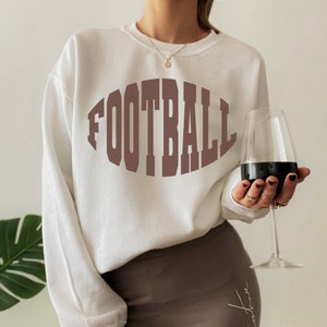 Football Sweatshirt, Game Day Sweatshirt, Women&#39;s Football Shirt, Sunday Football, Football Crewneck, Women&#39;s Trendy oversized Sweatshirt