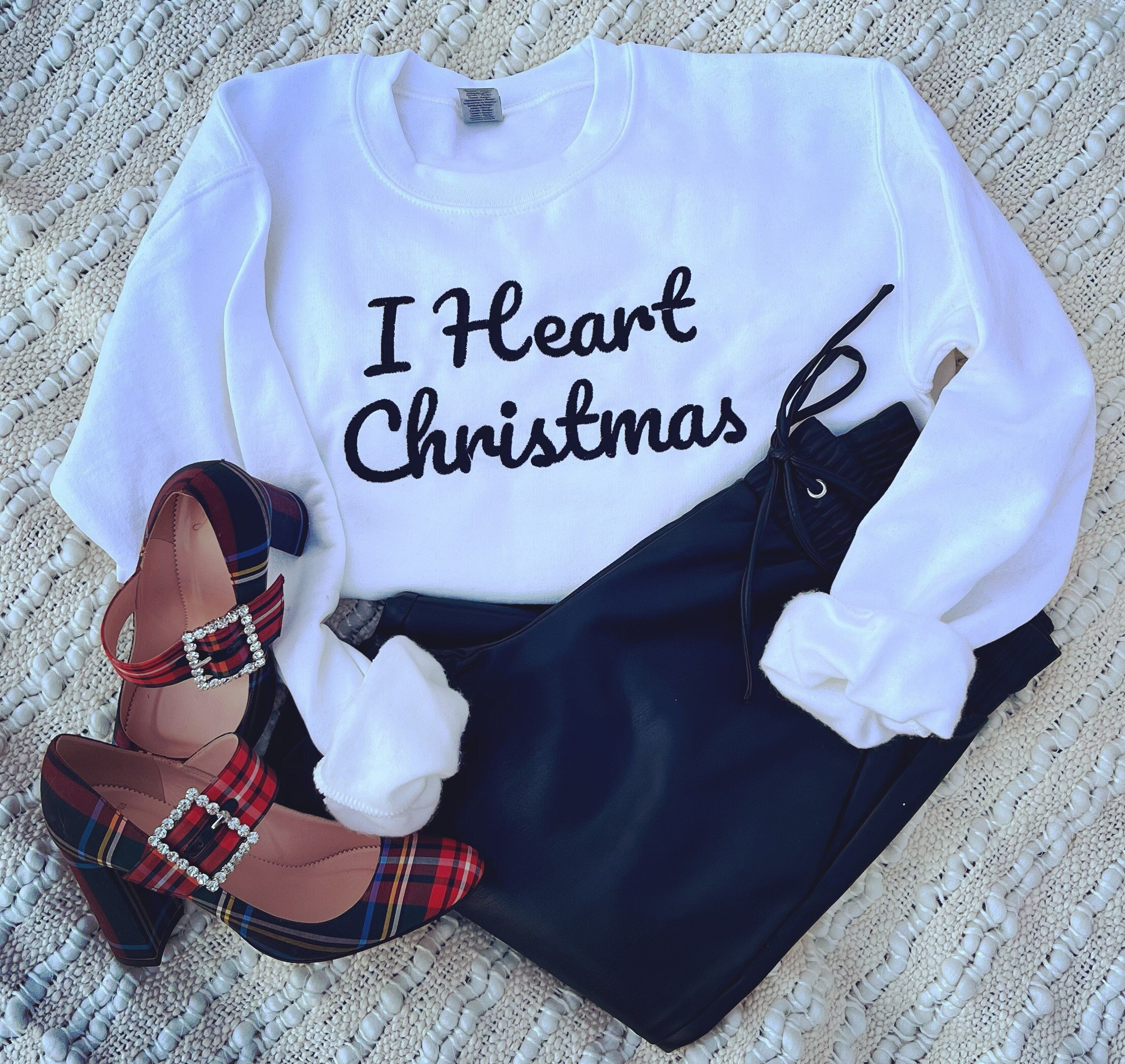 I heart cheap xmas sweater