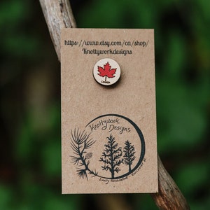 Maple leaf pin, Canada day accessories, Canada day, Canada day pin, Canada flag, Canada pin, Canada accessories, Canadian day, maple leaf
