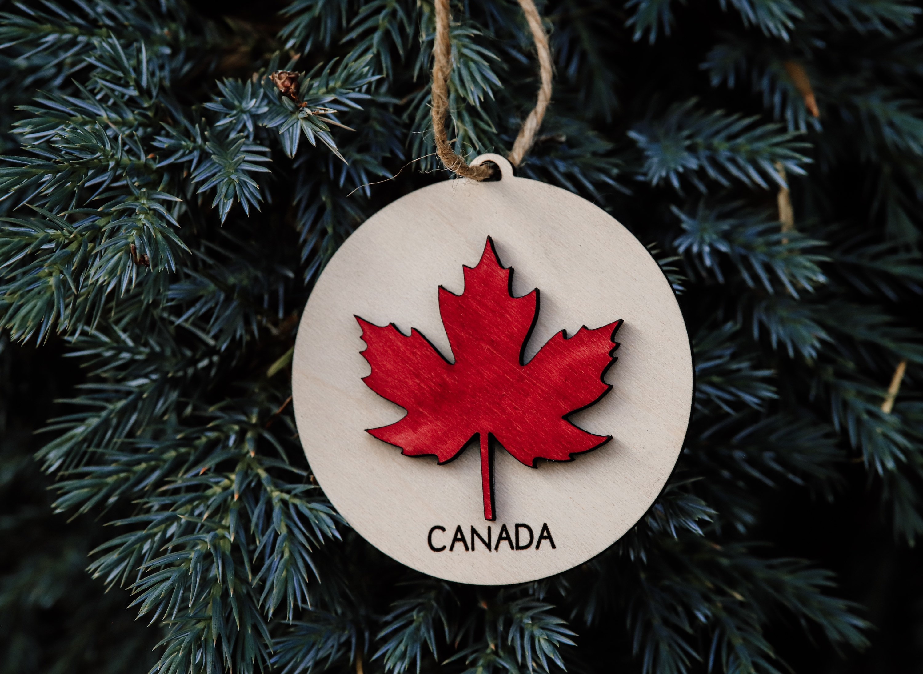 Christmas ornaments canada deals