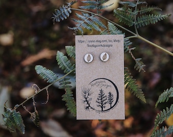 Blatt Ohrstecker, einfache Blatt Ohrringe, Botanische Ohrringe, Pflanzenohrstecker, Holz Ohrringe, Natur Ohrringe, Blatt Ohrringe, Boho Ohrringe