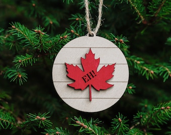 Kanada Ornament, Ahornblatt Ornament, Holz Kanada Ornament, kanadische Ornament, Weihnachtsschmuck, Naturliebhaber Ornament, Ahornblatt