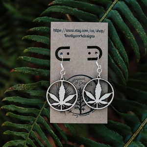 Boucles d'oreilles marijuana, bijoux marijuana, feuille de marijuana, boucles d'oreilles en pot, cadeaux marijuana, boucles d'oreilles en chanvre, boucles d'oreilles feuille de pot, THC