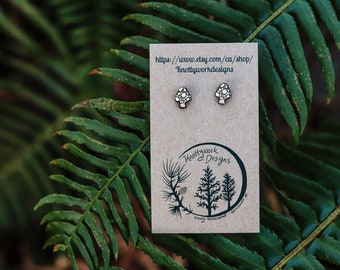 Mushroom earrings, Mushroom jewelry, cottagecore earrings, nature earrings, nature lover, lesbian earrings, quirky earrings, funny earrings