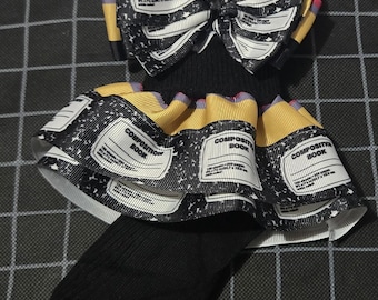 B2S bow and  sock sets