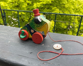 Gran’pa Frog Fisher Price Vintage Pull Toy
