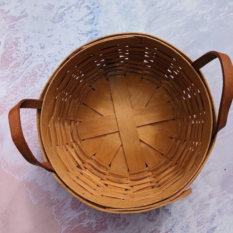 Longaberger 10 Round Basket With Leather Handles Etsy