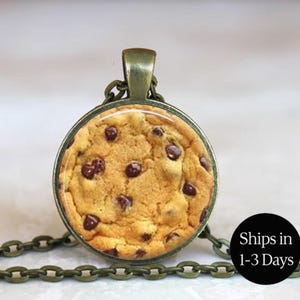Chocolate Chip Cookie Necklace