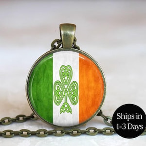 Irish Flag Pendant Necklace: Shamrock Jewelry, St. Patrick&#39;s Day Gift